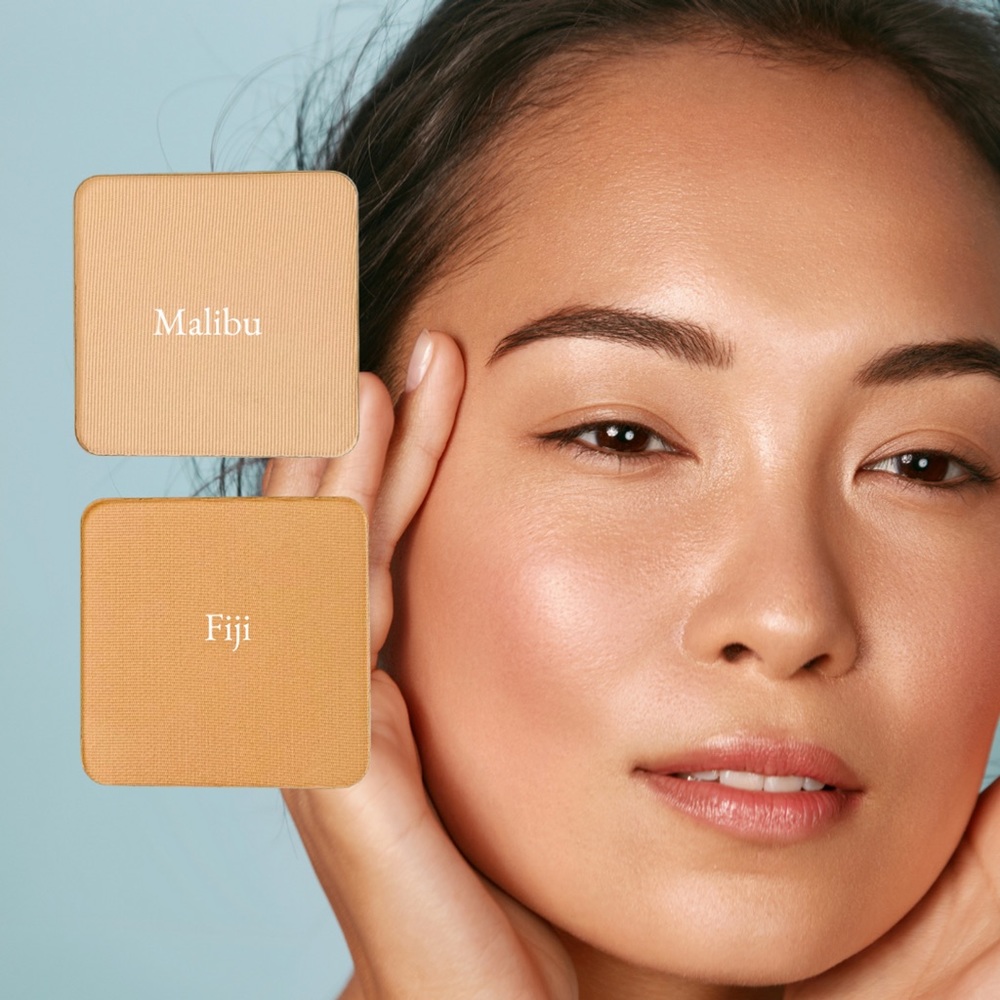 Pressed Mineral Powder Foundation for olive skin / neutral skin tones